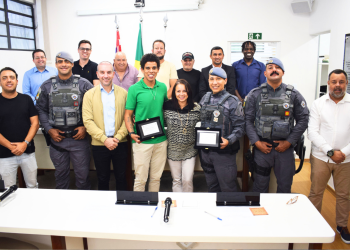 Câmara de Guararema homenageia organizadores do 1º Treinão Solidário da Polícia Militar